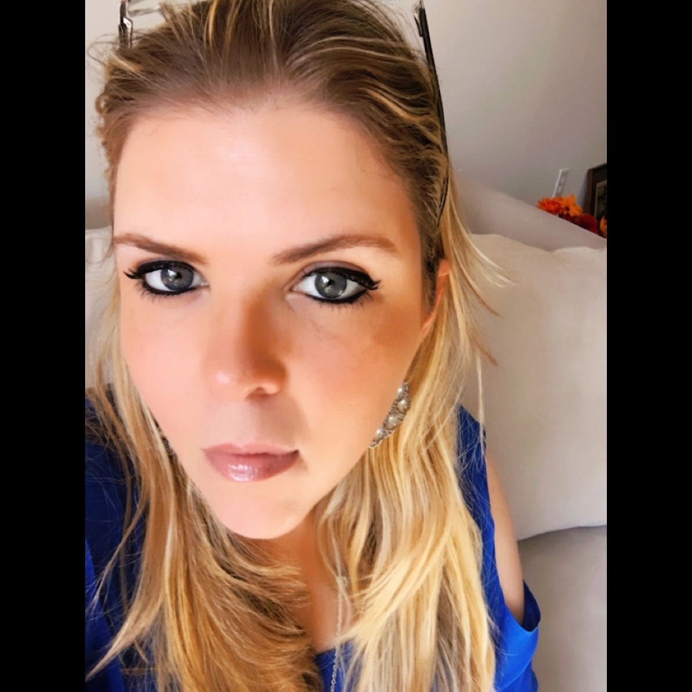 Meet your Posher, Mari